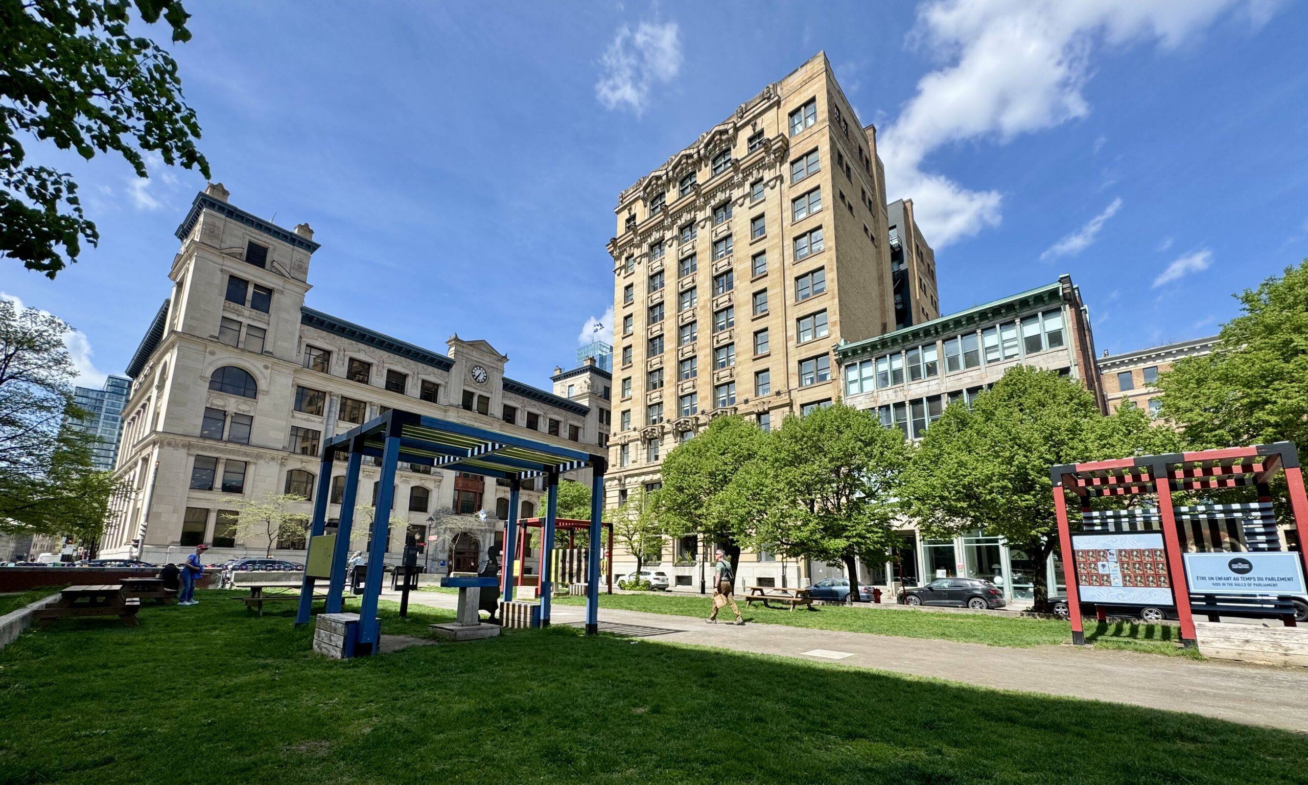 Place d’Youville